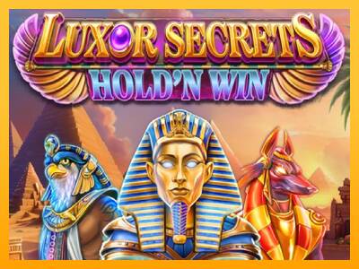 Luxor Secrets Holdn Win automat për para të vërteta